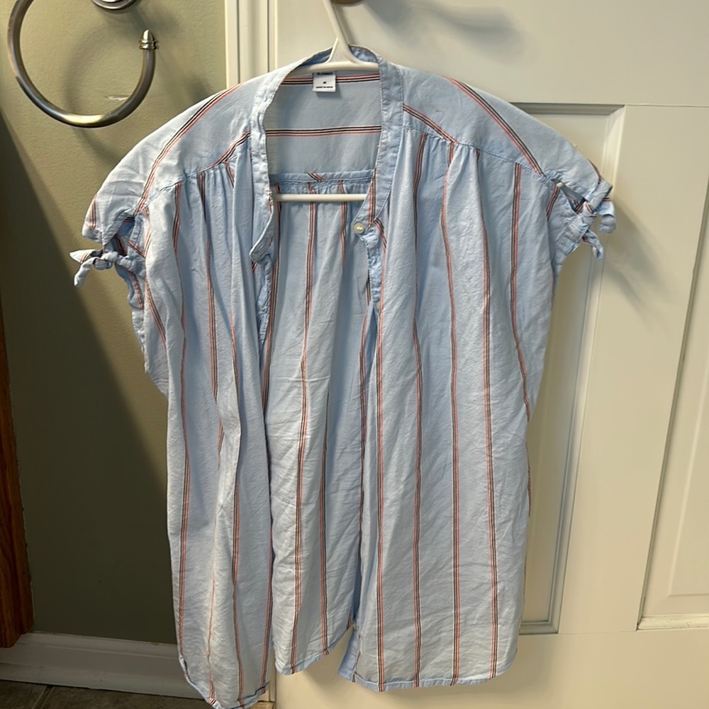 Medium tie sleeve top